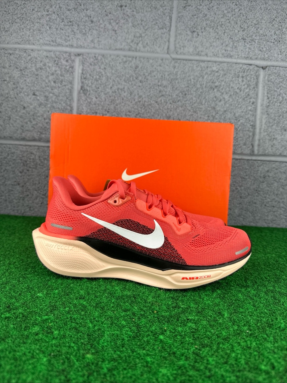 Nike Pegasus 41 ‘Magic Ember White’